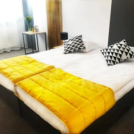 アパートホテル Stacja 605 4*