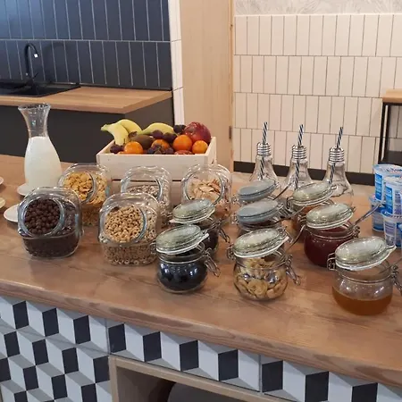 アパートホテル Stacja 605