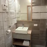 Stacja 605 Aparthotel 3*