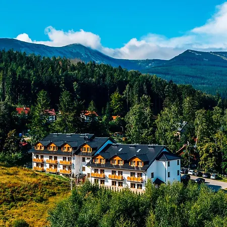 Stacja 605 Aparthotel 3*